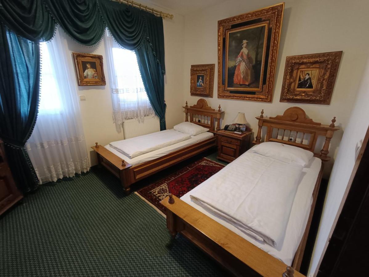 Hotel Razgorsek Velenje Buitenkant foto