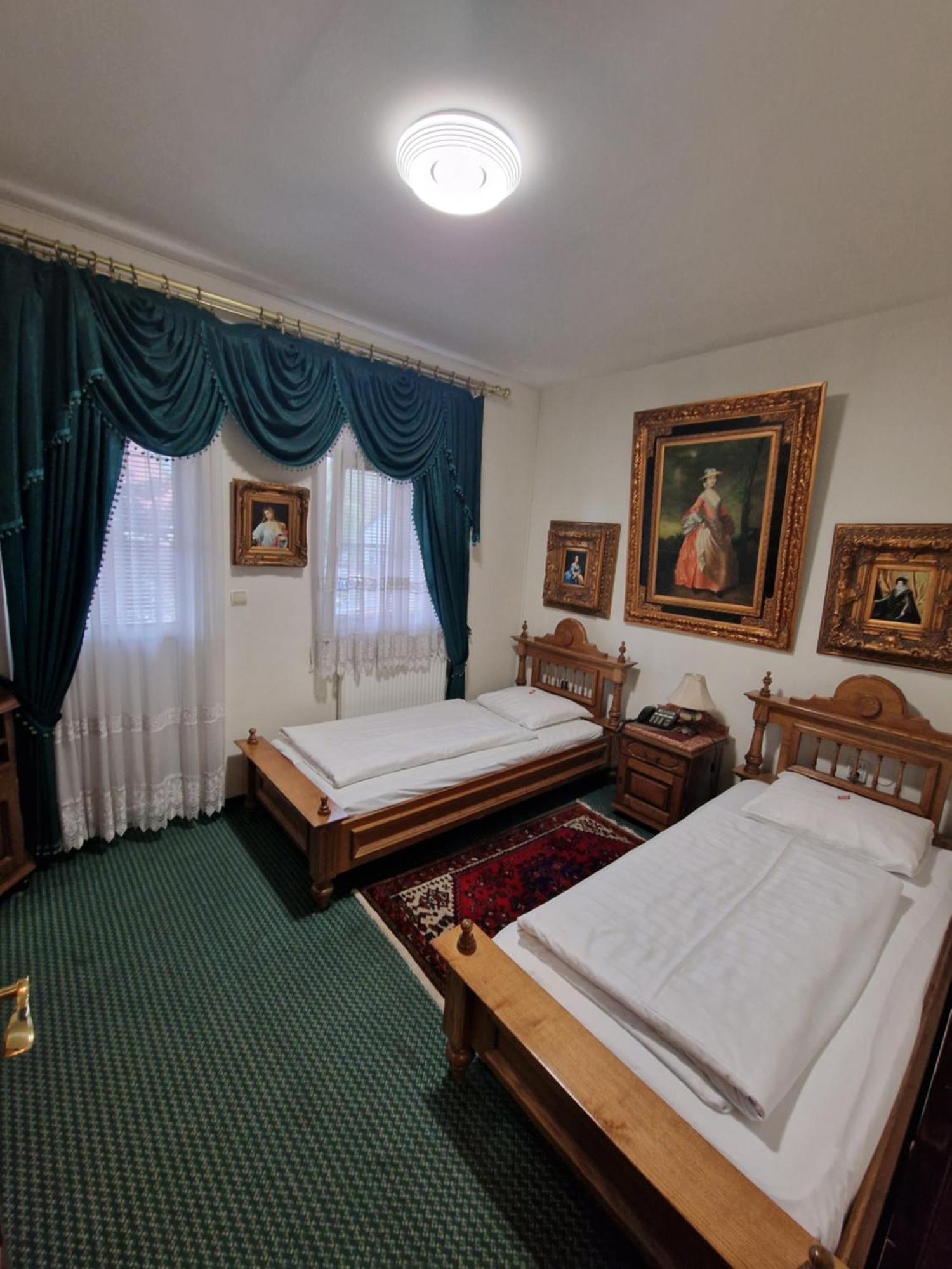 Hotel Razgorsek Velenje Buitenkant foto