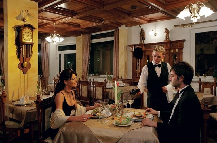 Hotel Razgorsek Velenje Buitenkant foto